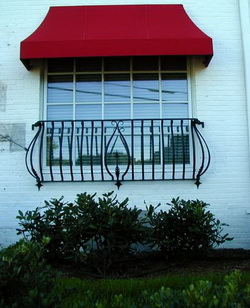 Bathroom Small Windows
